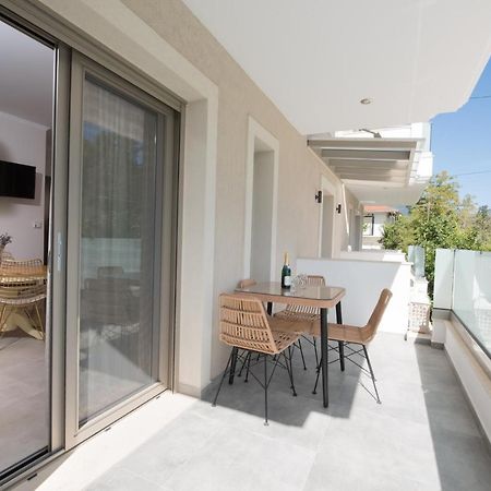 Kampos Apartment Vasiliki  Bagian luar foto